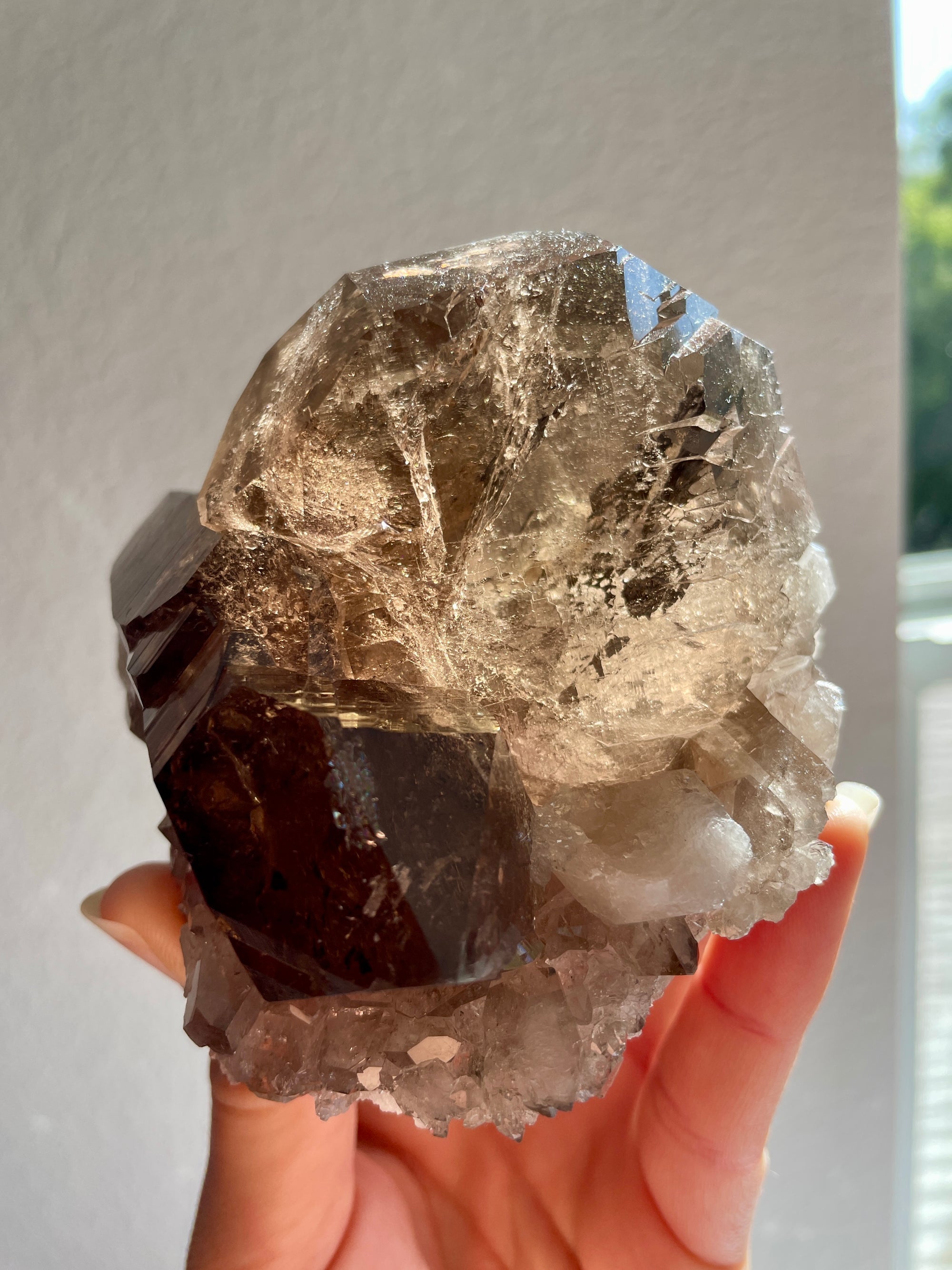 Smoky Gwindel Quartz Cluster